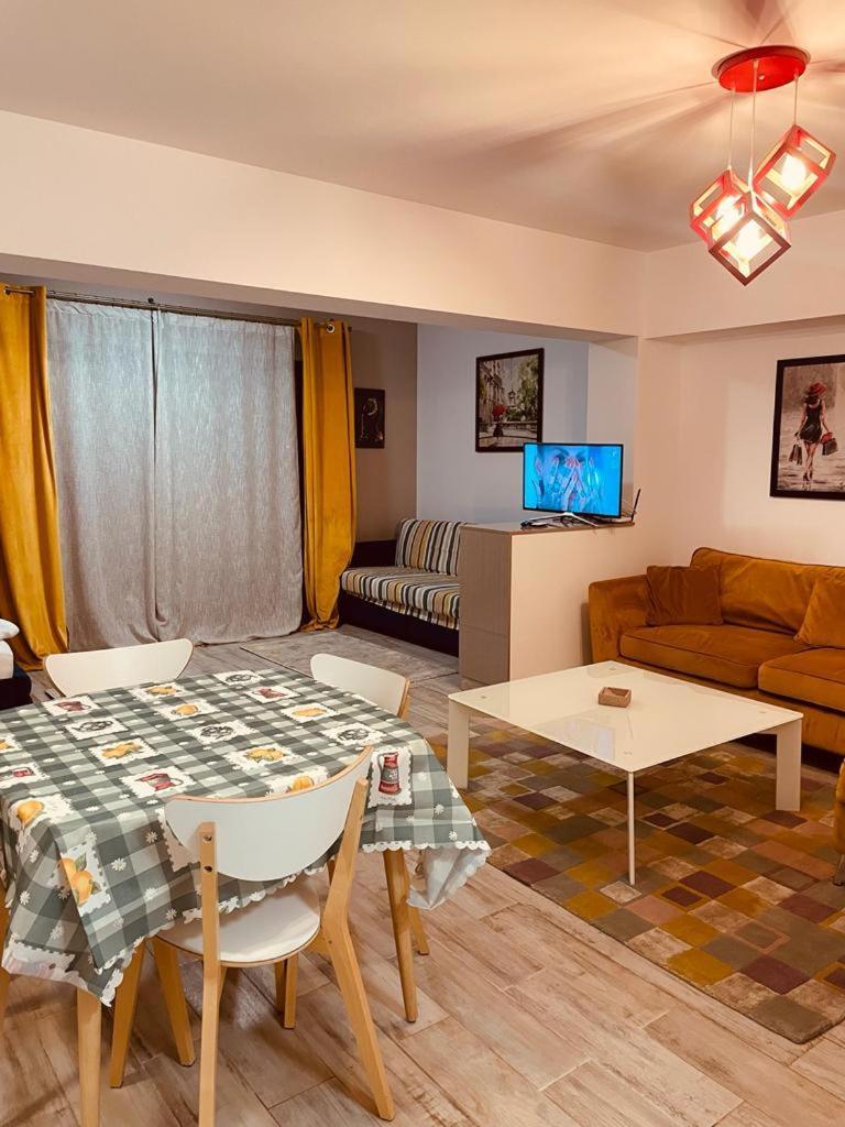 Rohan Studio One Lejlighedshotel Năvodari Eksteriør billede