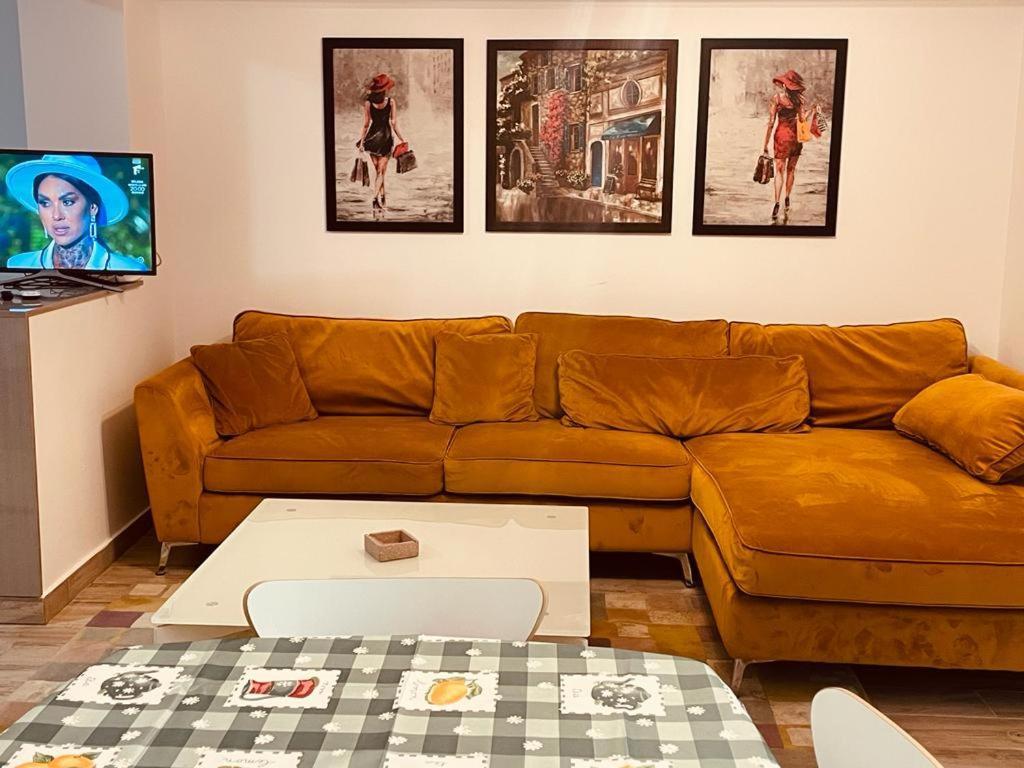 Rohan Studio One Lejlighedshotel Năvodari Eksteriør billede