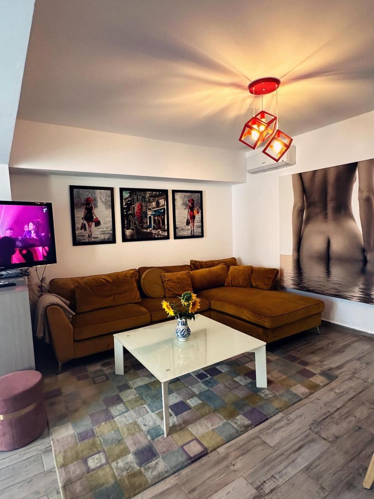 Rohan Studio One Lejlighedshotel Năvodari Eksteriør billede