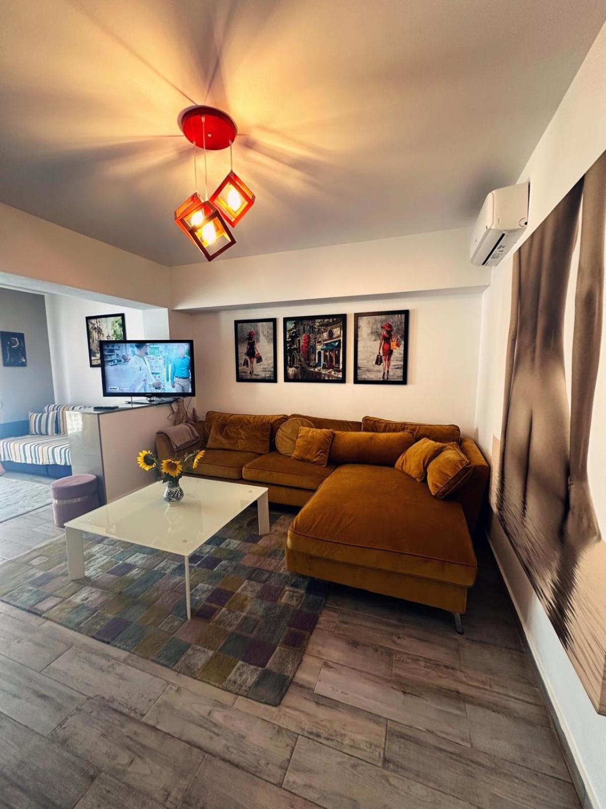 Rohan Studio One Lejlighedshotel Năvodari Eksteriør billede